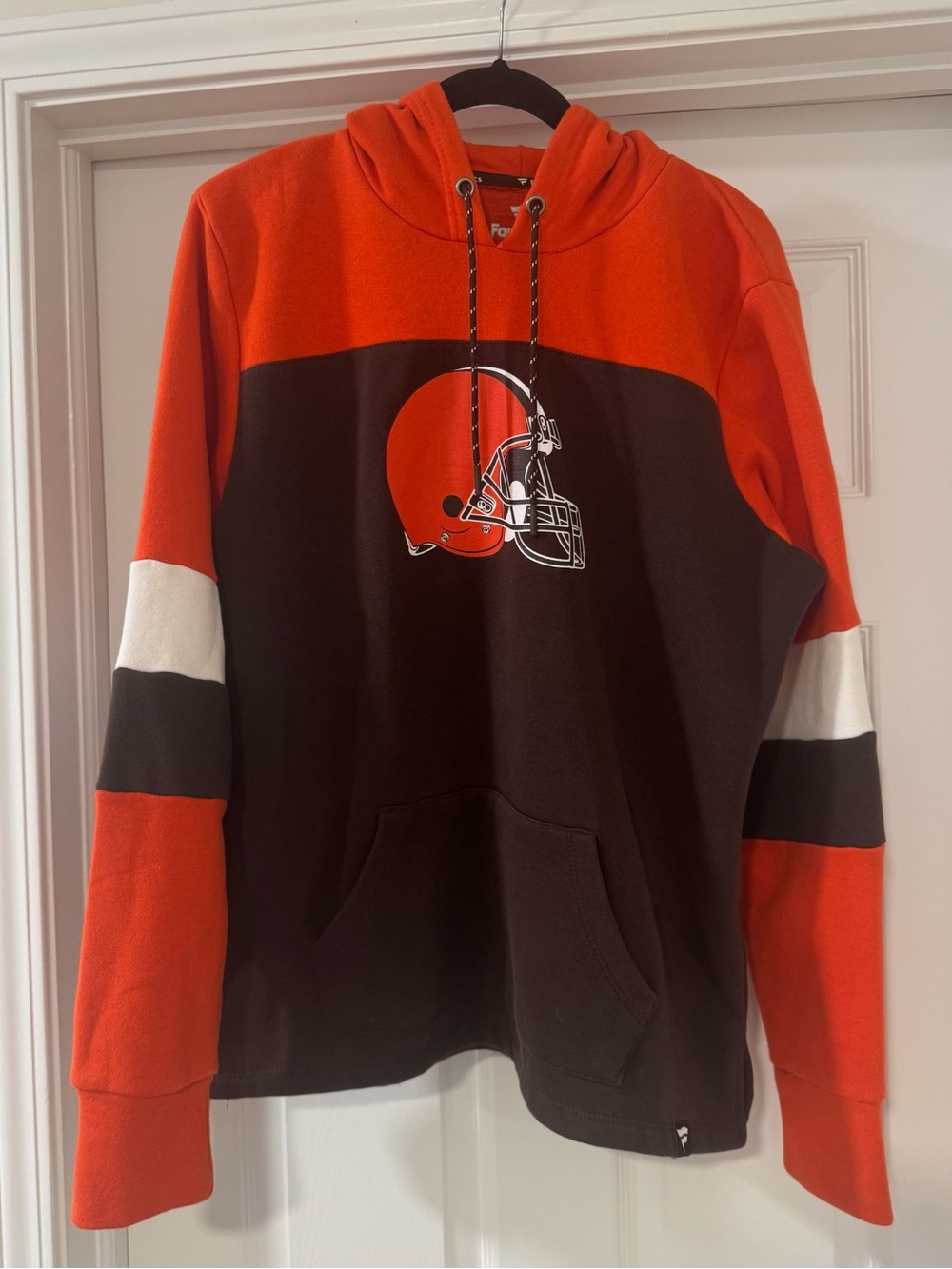 Women’s Fanatics Browns Football Hooded Sweatshirt